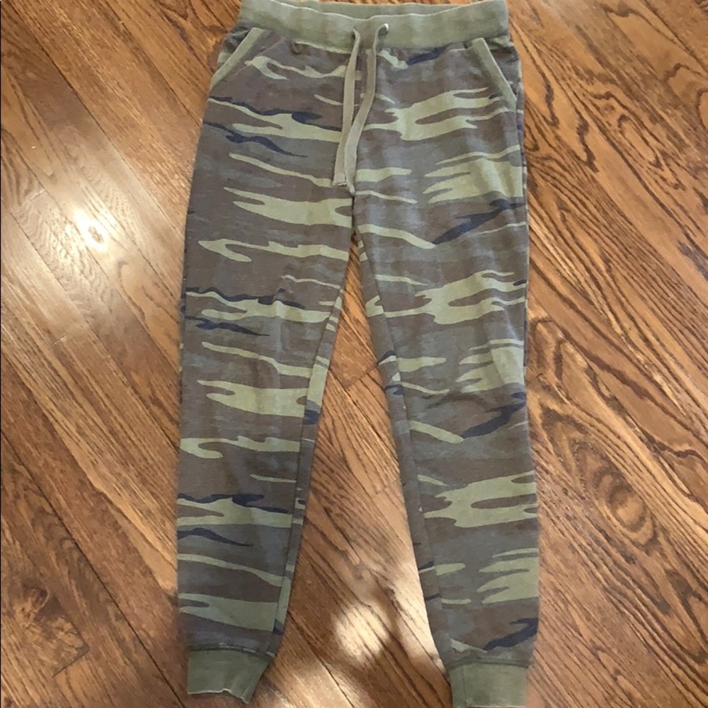 Z Supply Camo Jogger Pant 🏃‍♀️